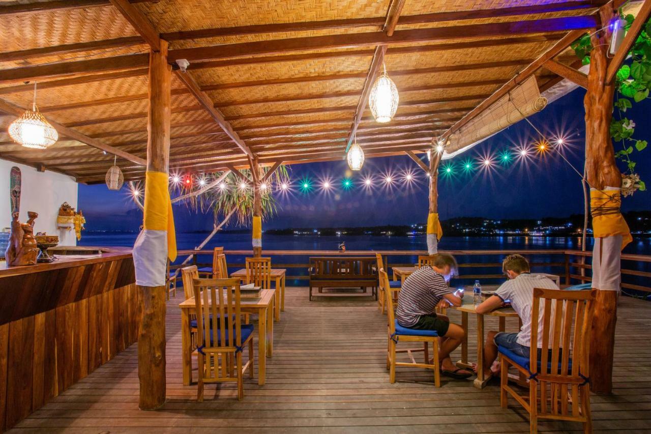 Nusa Veranda Sunset Villas & Restaurant Nusa Lembongan  Exterior photo